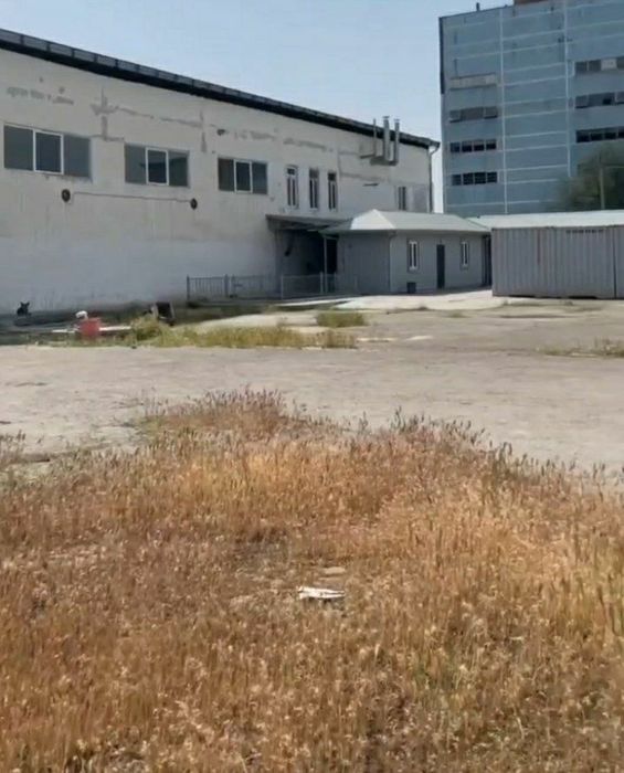 Продаётся 5 500 м² производственный цех.