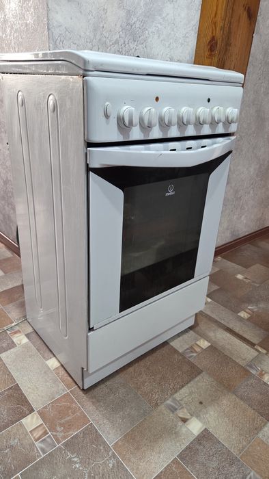 Газовая плита Indesit 40000тг
