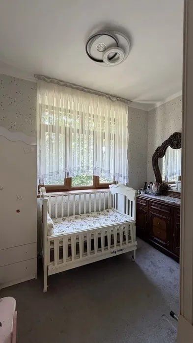 Продается 3х ком.кв. 3/2/5 Сергели 1