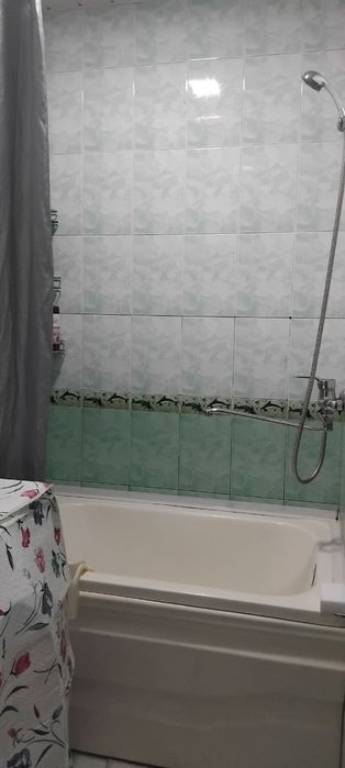 Продаётся 5/1/5 Юнусабад 16, не далеко метро Туркистон