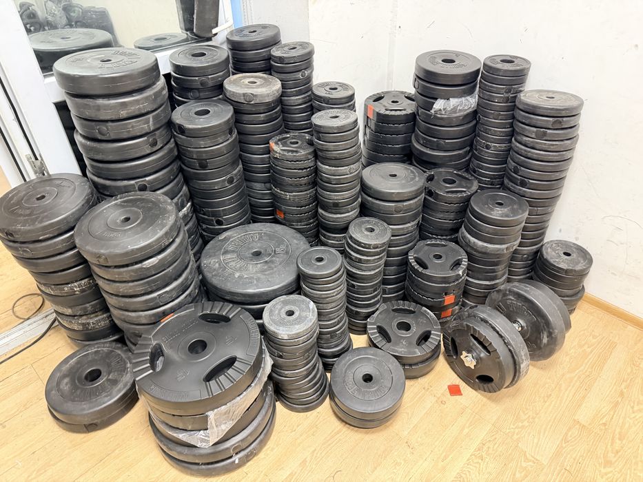 Discuri haltere si gantere oferta promo 5 lei kg. La minim 100 kg. Noi