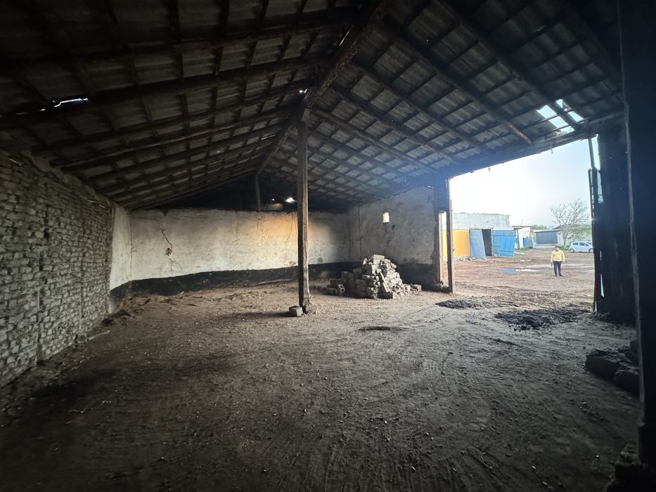 Arendaga beriladi omborxona i