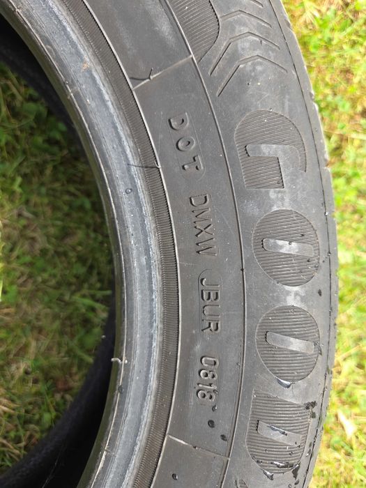 Caucicuri GOODYEAR EFFICIENT GRIP VARA 205/60 R16 96H DOT 2018