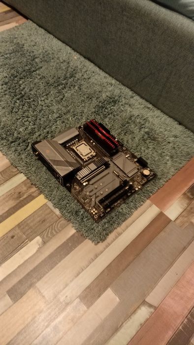 12400f b660 16gb ram и охладител