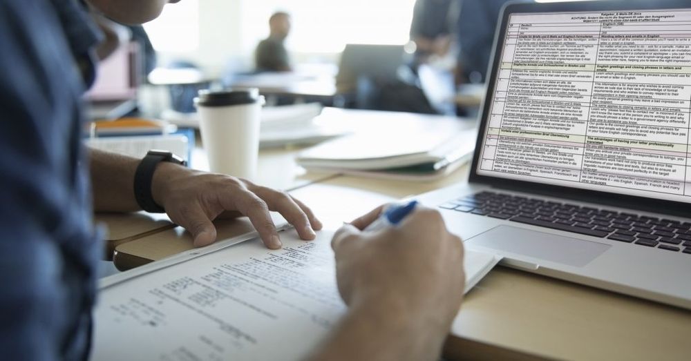 Езма таржима, Письменный перевод