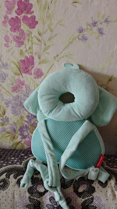 Защитный рюкзачок для малыша