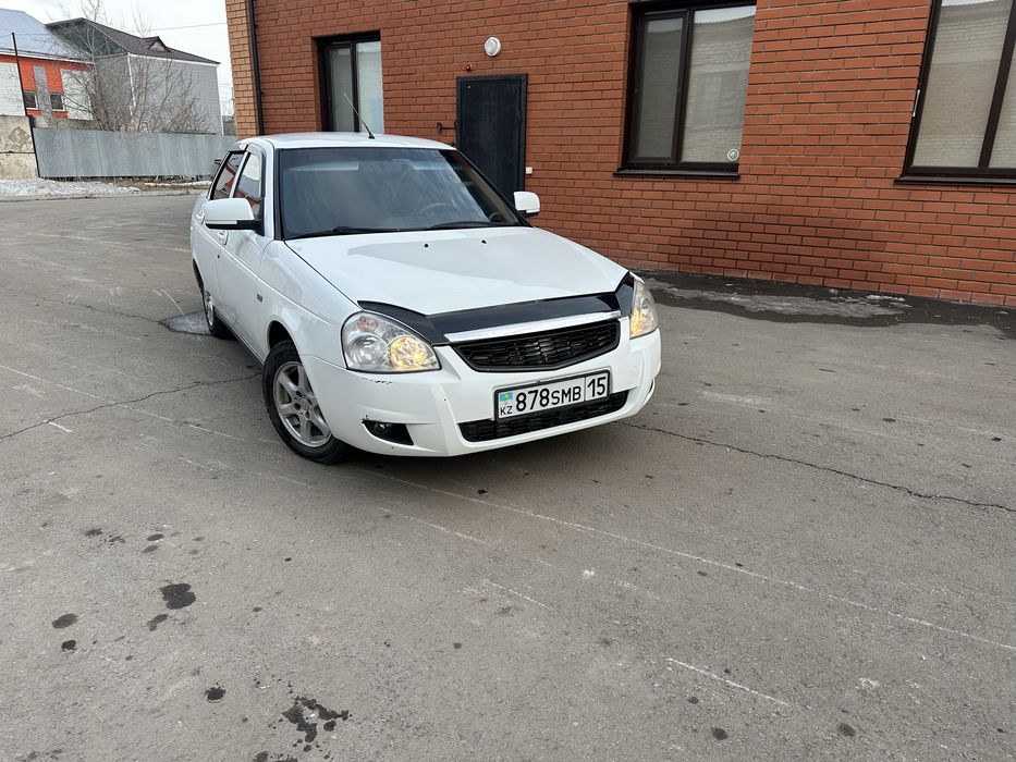 Продам Приору -2