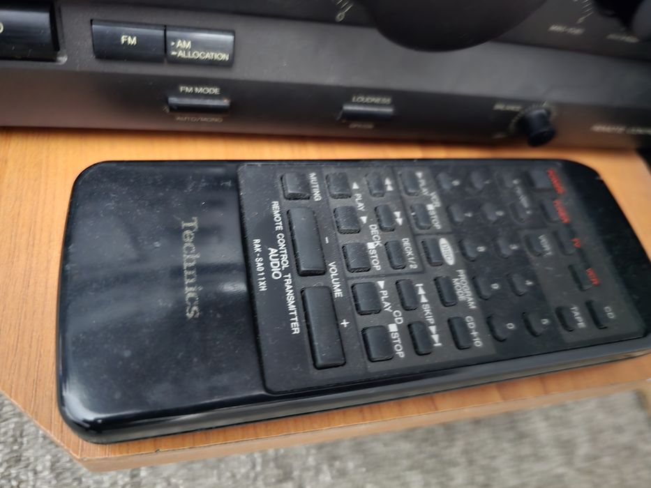 Technics CD player SL-PG340A si amplitunner SA-GX130D cu telecomanda RAK-SA011XH