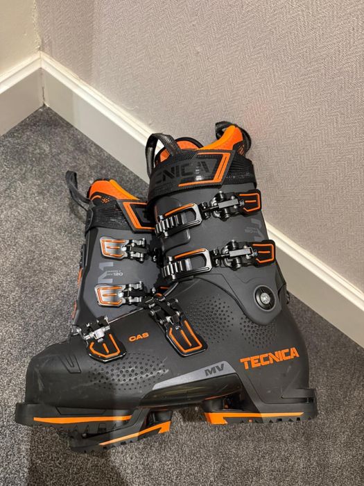 Clapari Tecnica Mach1 LV120 marimea 42,5 275mm