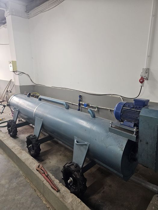 Utilaje spălătorie covoare, mașina spalat, desprafuitor, centrifuga