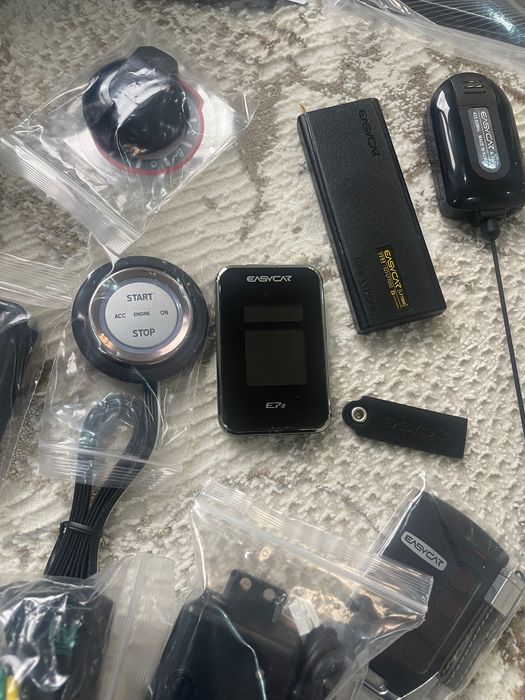 EASYCAR E73-B security