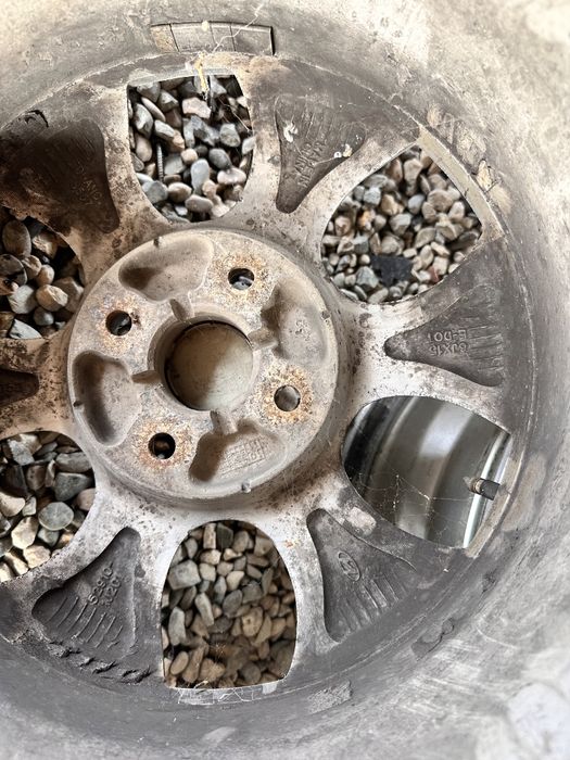 Hyundai i20 диск литой R15