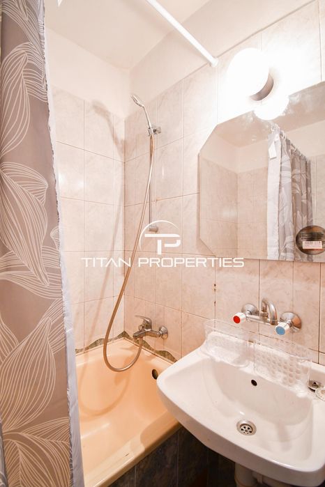 Дава се под наем Тристаен апартамент в София, Зона Б-18 - 75 кв.м за 550 € - Снимка #9