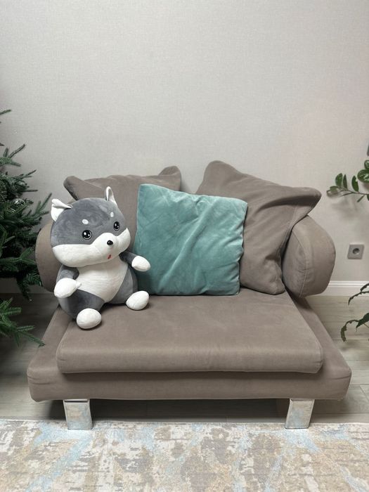 Два кресла 30000 тенге