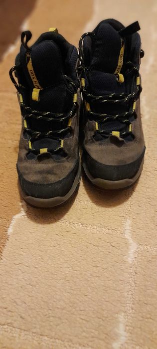 ДЕТСКИ БОТУШИ ВОДОУСТОЙЧИВИ за планински преходи и туризън