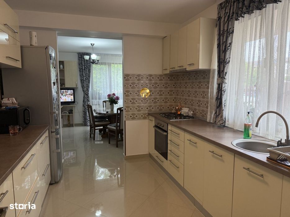 Casa de vanzare complet mobilata si utilata in Bragadiru