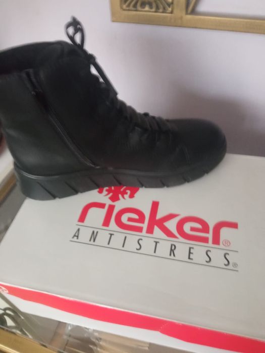 Ботинки 40 размер