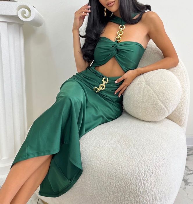 Зелена рокля LBD