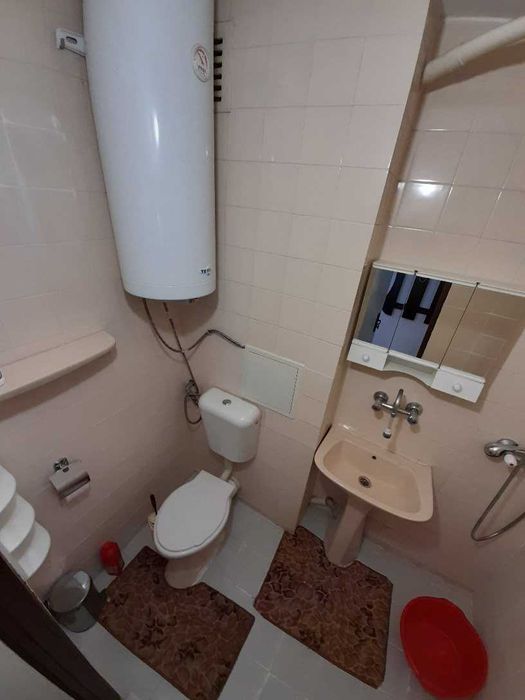 Дава се под наем Едностаен апартамент в Бургас, Изгрев - 45 кв.м за 150 € - Снимка #19