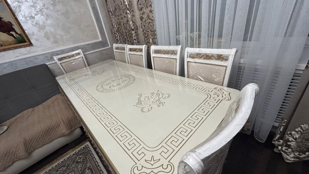 Стол со стульями (8 стульев) из дуба