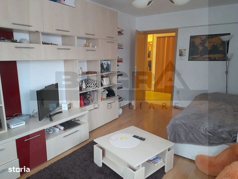 Apartament de 1 camera, decomandat, 42mp, balcon, zona Calea Turzii