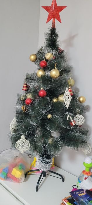 Елка новогодняя...