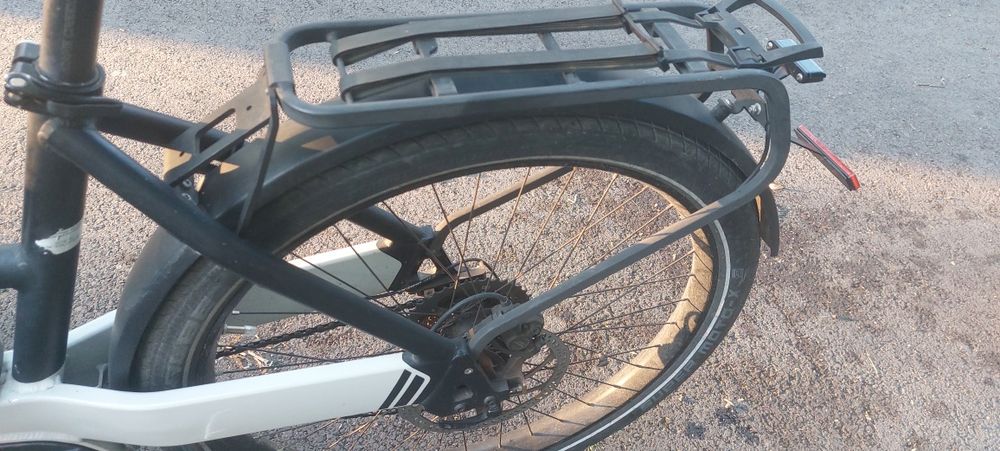 Продавам електрически немски алуминиев карго байк  28 цола