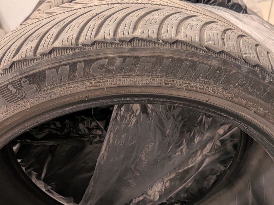 Зимни гуми Michelin Alpin 5 235/40/19