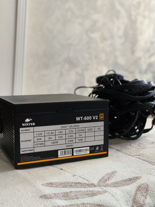 Блок питания 600W Wintek