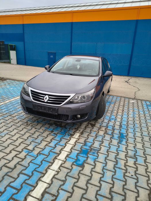 Renault Latitude 2011