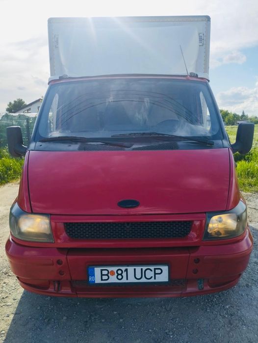 Vând Ford Transit