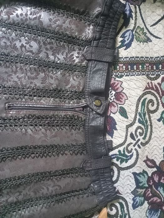 Красивая кожаная юбка.10 тыс