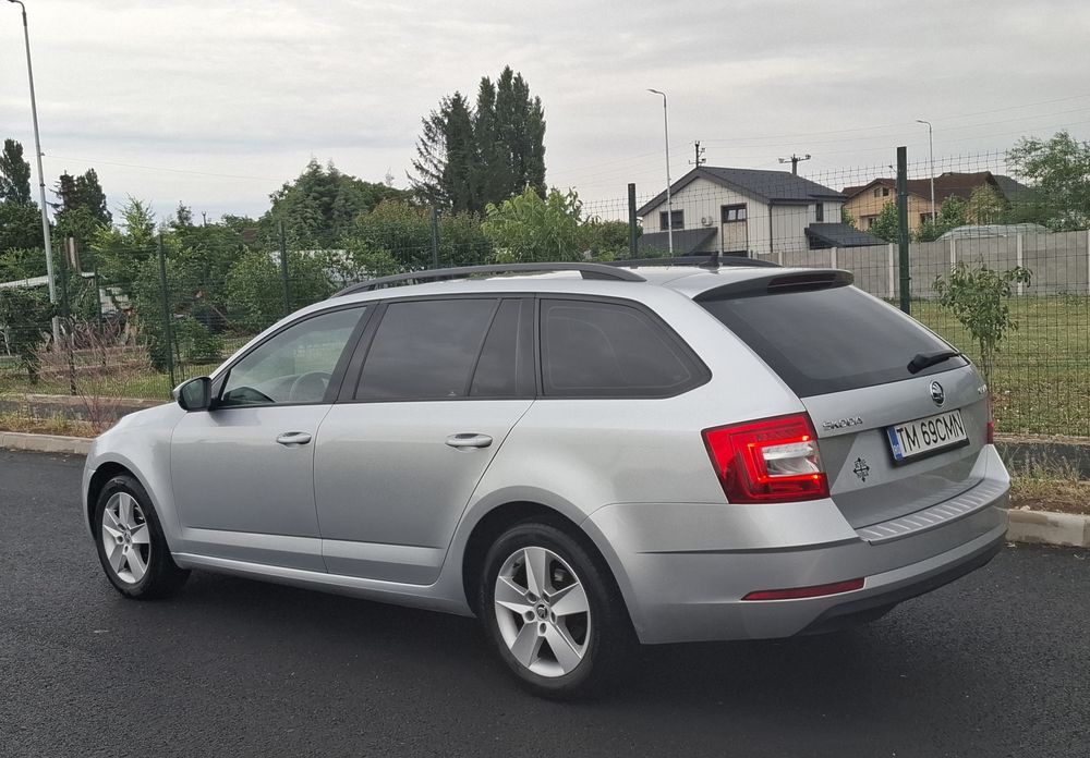 Skoda Octavia 3 Facelift 1.6 Diesel 116Cp Euro6 Klimatronic Distronic 2017