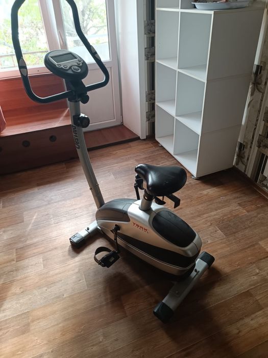 Продам велотренажер