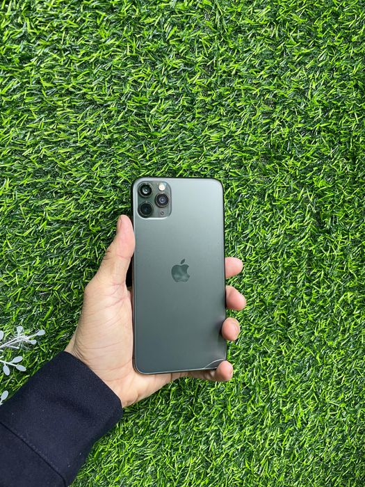 Продам Айфон 11 про макс