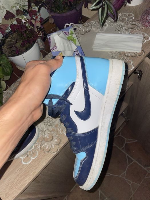 Vand adidasi jordan 1