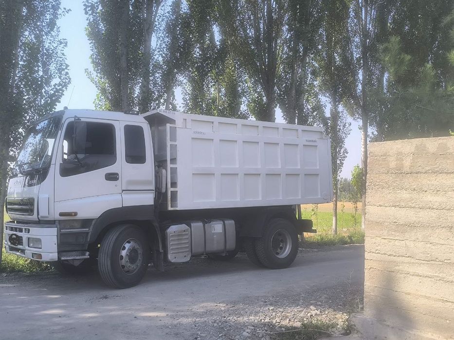 Исузу самасувал.