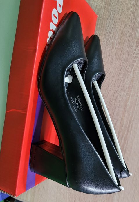 Женские туфли Polaris