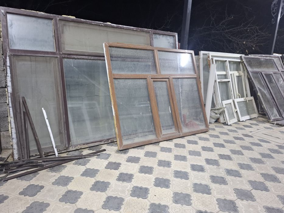 Пластик терезелер сатылады