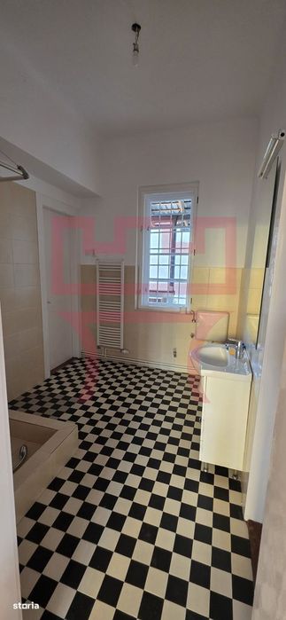 Apartament nemobilat sau birou in casa 160mp zona Emil Isac