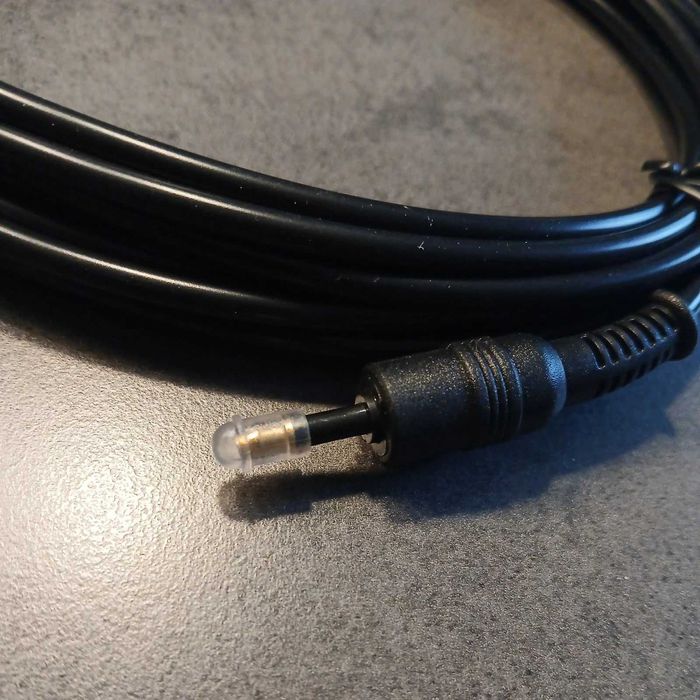 Lindy оптичен цифров аудио кабел 5 м Toslink SPDIF 3,5 mm 35224