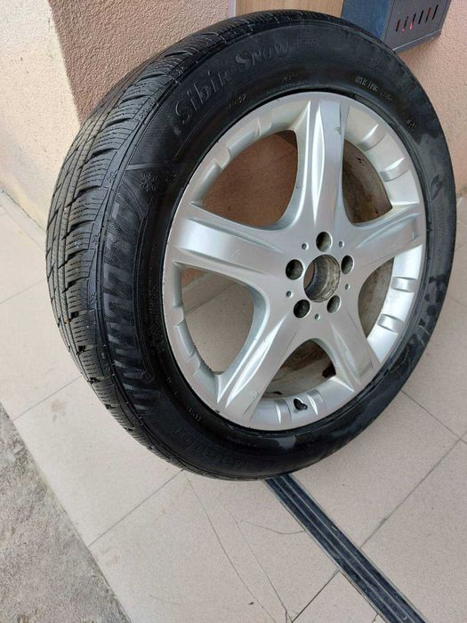 Гуми с джанти за Мерцедес 255/50/19