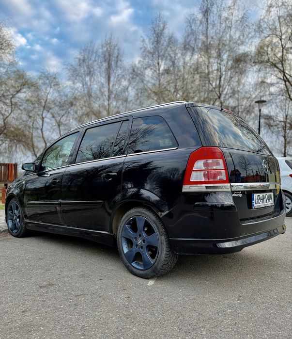 Opel Zafira 1,7 CDTI 2009 - OPC 7 locuri