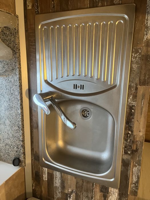 Vand ghiuveta de bucatarie