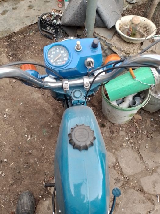 Продам мопед с минсковским двигателем