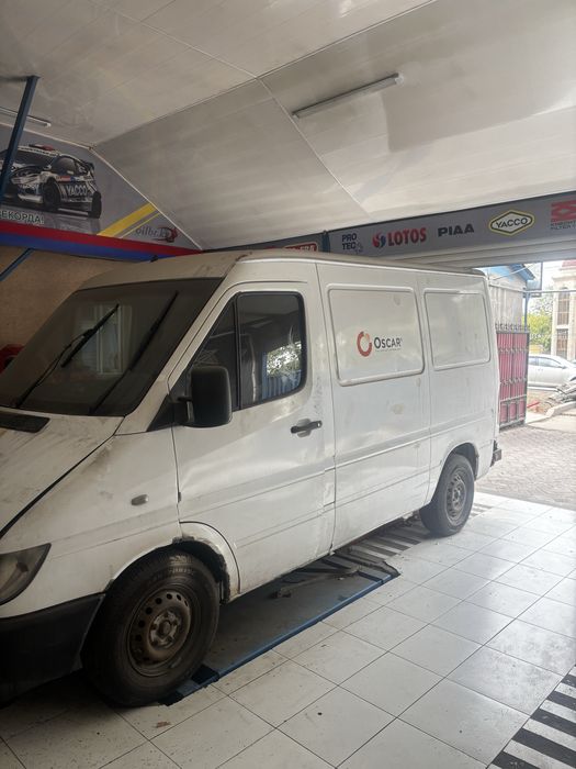 Mercedes Sprinter 2003год