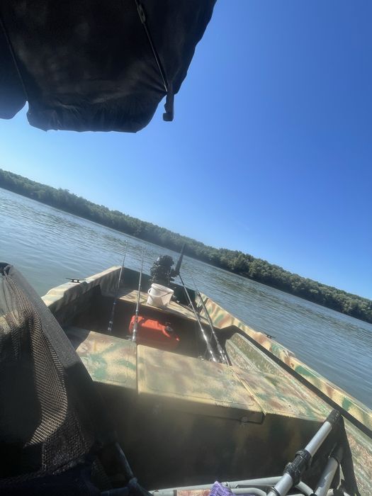 Barcă Laguna 480 Mercury 8 Hp 4t