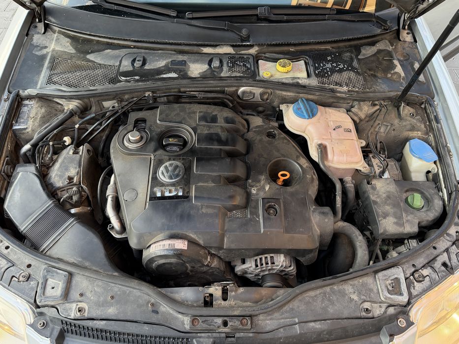 Volkswagen Passat B5.5 1.9AVF CUTIE AUTOMATĂ 2005!