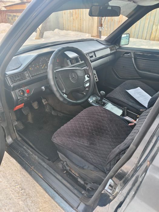 Продам или обменяю Мерседес 124