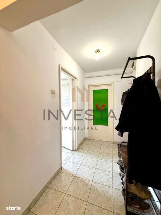 Apartament cu 4 camere decomandate, etaj intermediar, zona Marasti